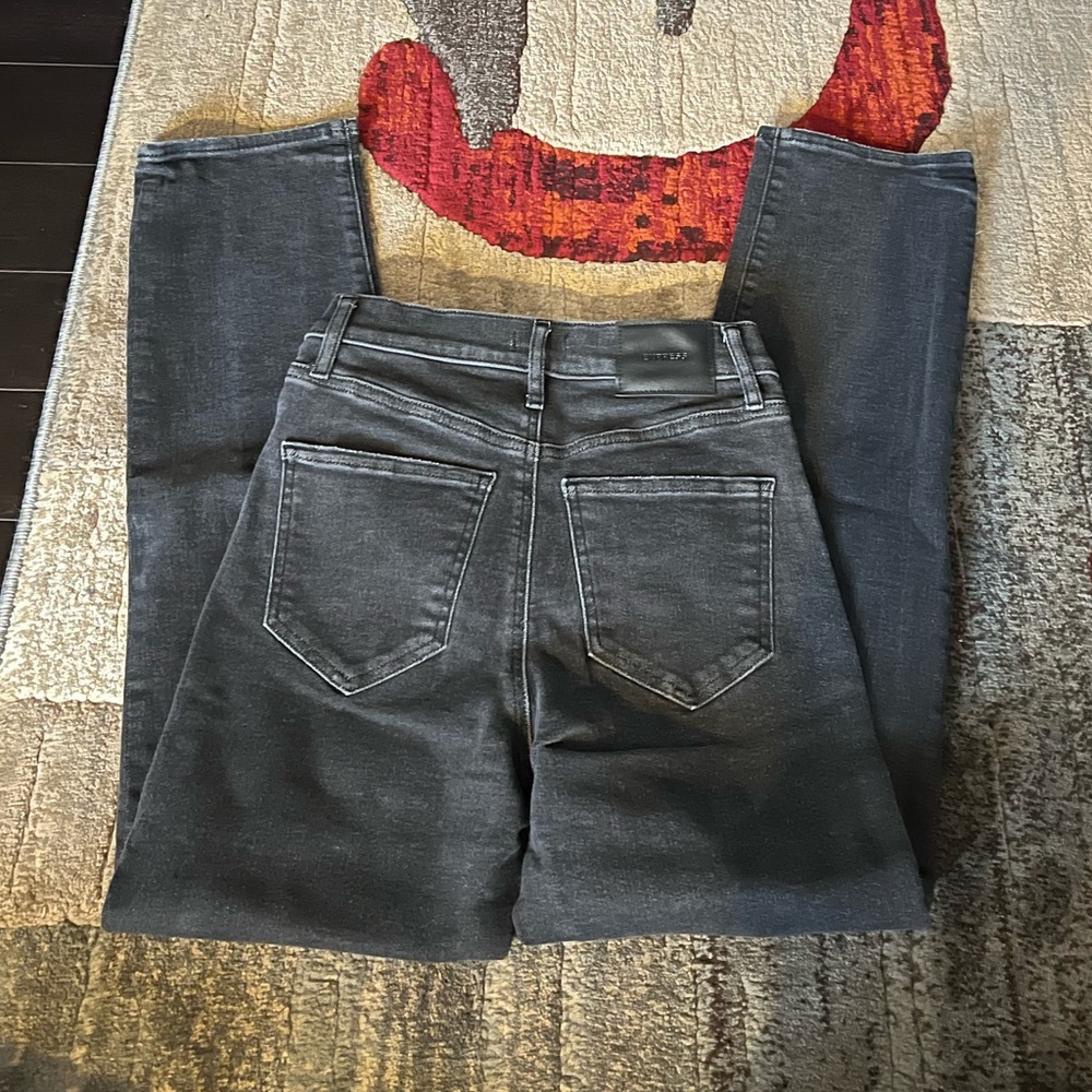 Express High Rise Straight Leg Jeans - Picture 2 of 4